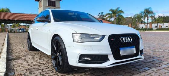 AUDI A4 1.8 TFSI AMBIENTE AVANT GASOLINA 4P MULTITRONIC